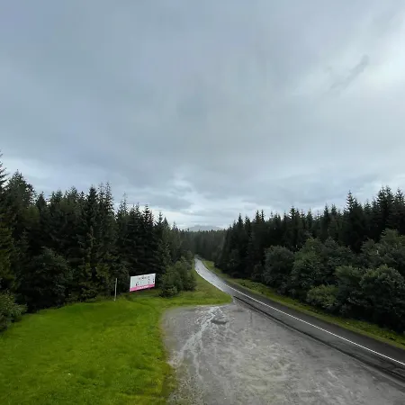 Na Hranici *