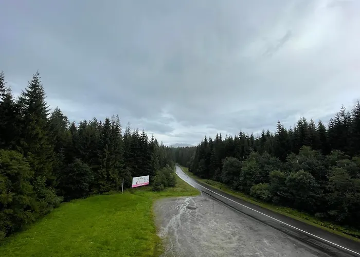 Na Hranici *